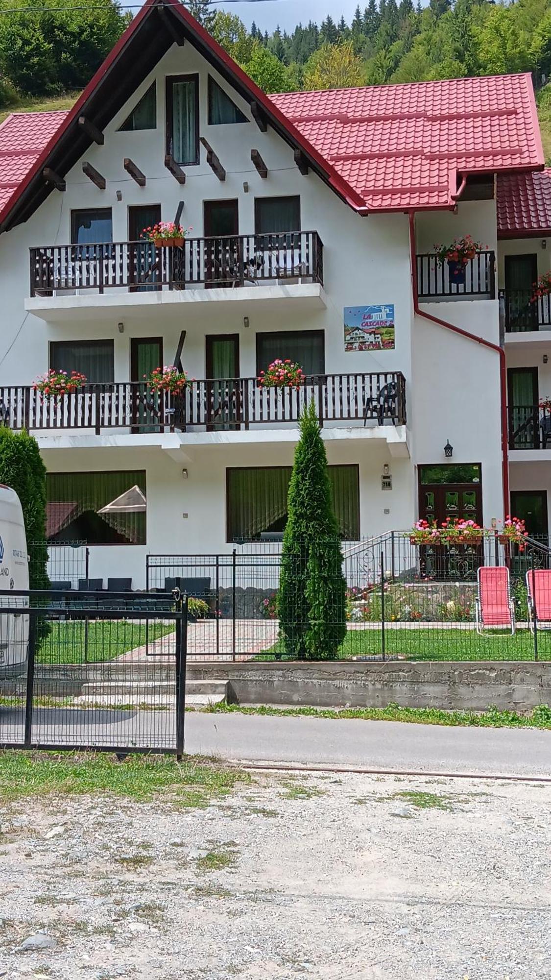 Hotel La Cascade 2 Moeciu De Sus Exterior foto
